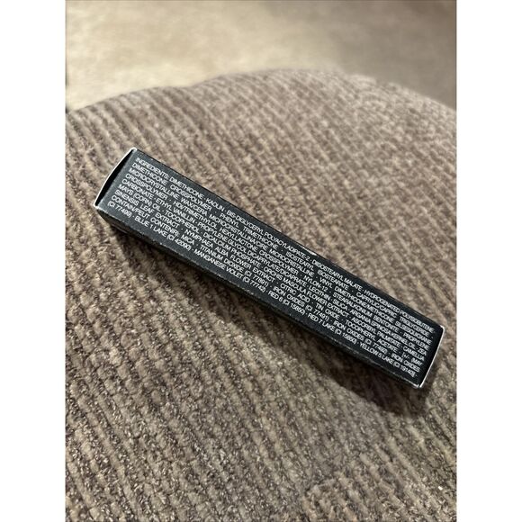 Nars Velvet Lip Glide Lip Stick .2 Ounce Mineshaft NEW IN BOX - Picture 3 of 6